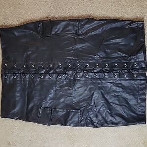 AKIRA Black Lace-Up Faux Leather Skirt Large | Gothic | Grunge | Rocker